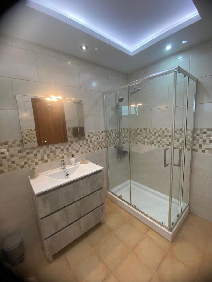 Casa Orilla! Beautiful Private Holiday Villa With Hot Tub لا أوليفا المظهر الخارجي الصورة